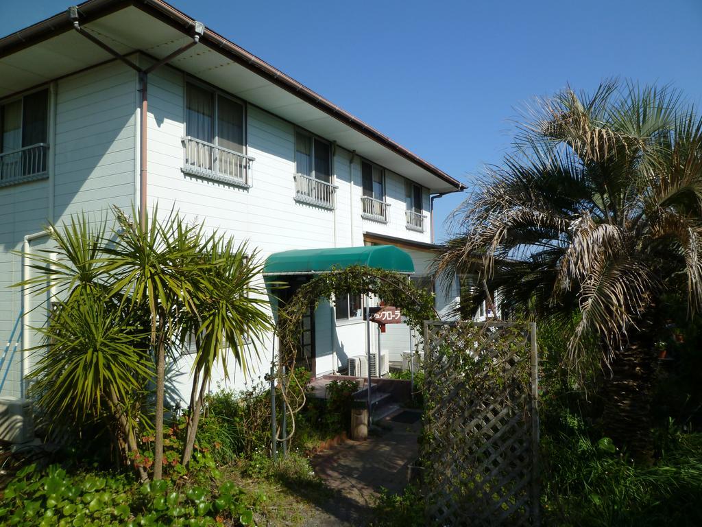 Pension Flora Tateyama  Bagian luar foto